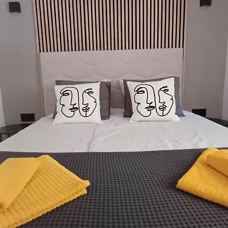 Apartament Clavero *